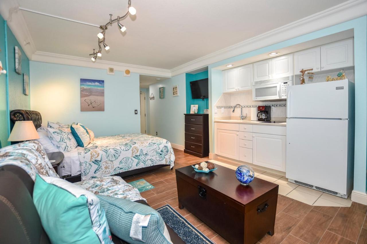 Ocean View Studio Condo. 데이토나 비치 외부 사진